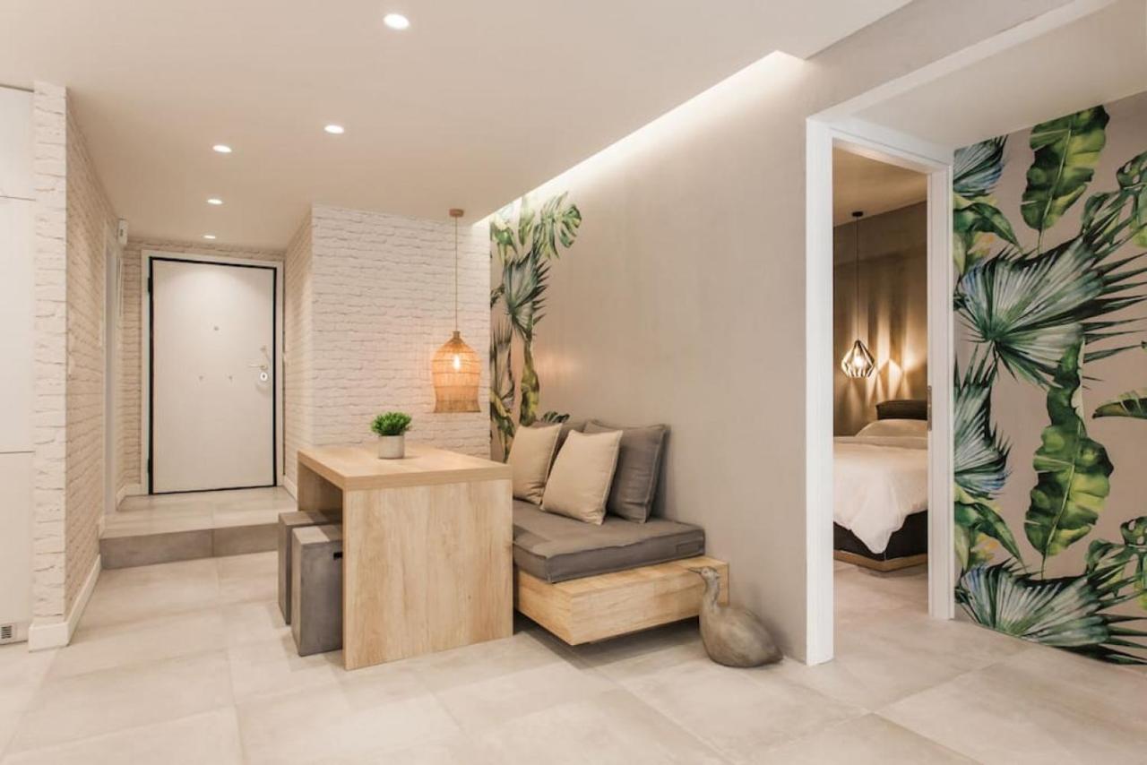Chic Apartment - Strolling To The Athenian Streets Bagian luar foto