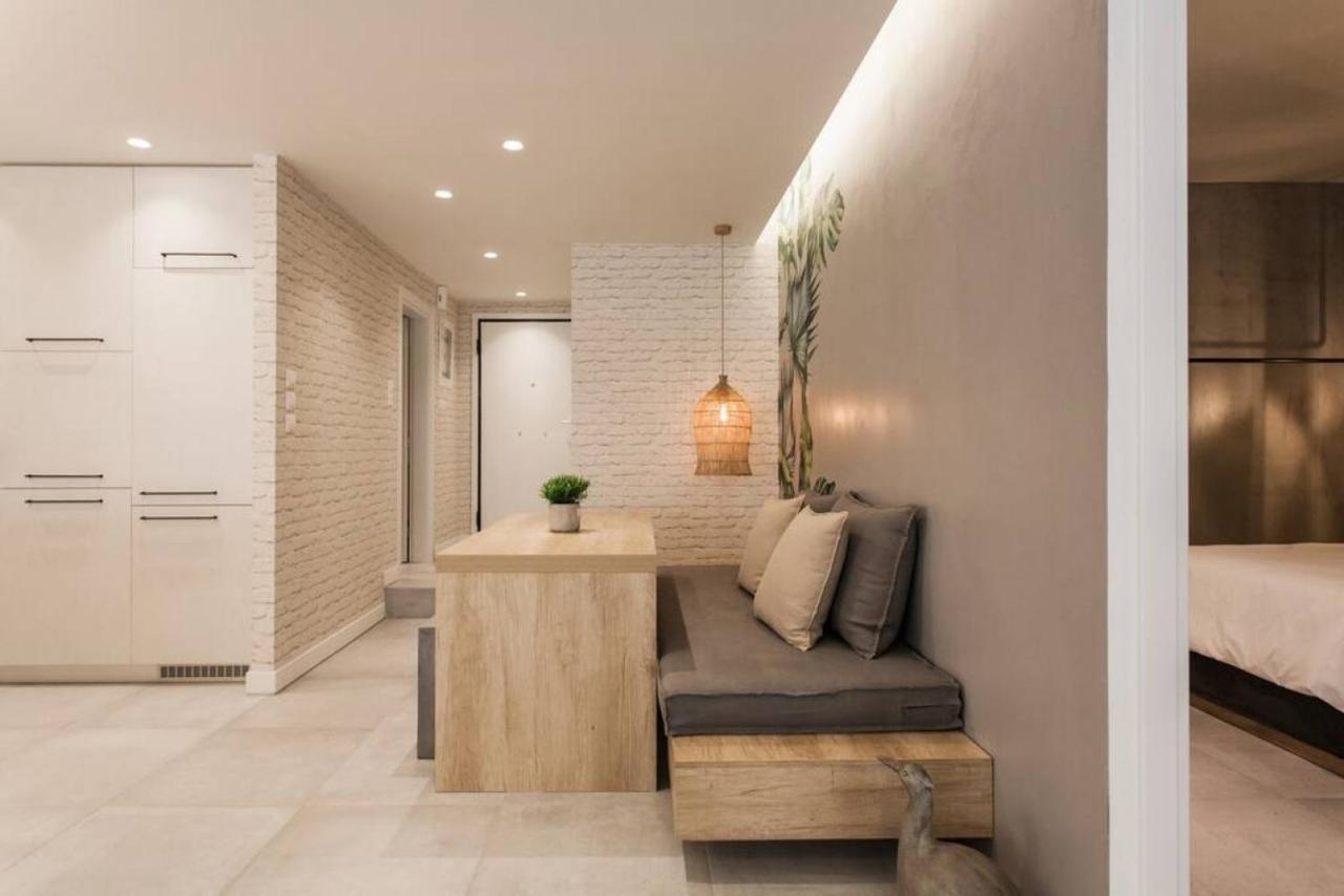 Chic Apartment - Strolling To The Athenian Streets Bagian luar foto